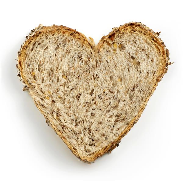 نان قهوه ای به شکل قلب