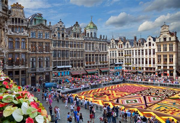 جشنواره فرش گل در بروکسل بلژیک
