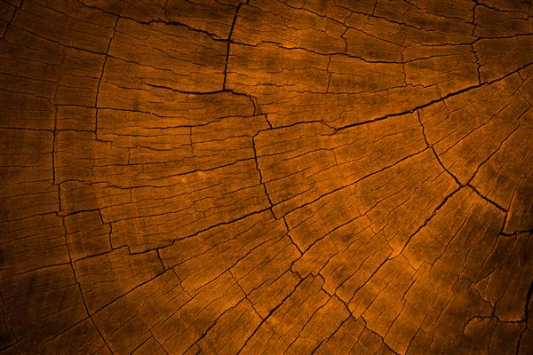 سطوح چوبی قدیمی دارای شکافهای طبیعی زیادی برای پس زمینه و تصاویر پس زمینه هستند