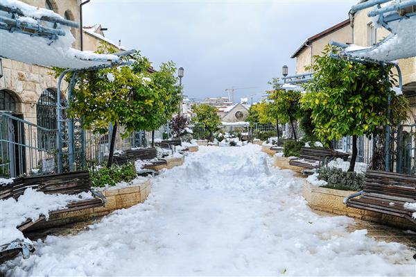 برف در اورشلیم کوچه باریک در منطقه