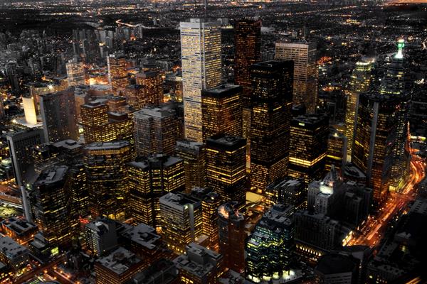 نمای هوایی از تورنتو کانادا در شب