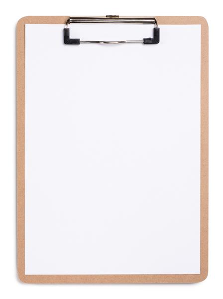 کلیپ بوردی با یک برگ کاغذ سفید که روی زمینه سفید قرار دارد