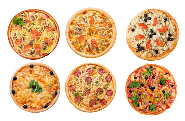 پیتزا و آشپزخانه ایتالیایی جدا شده روی پس زمینه سفید