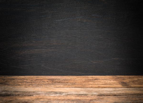 تخته سیاه با میز چوبی برای پس زمینه