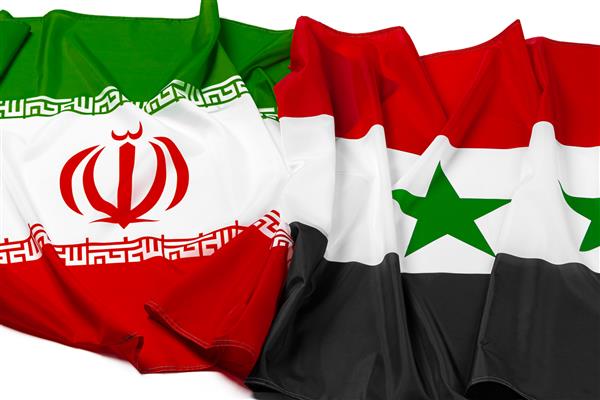 پرچم های سوریه و ایران با هم نزدیک هستند