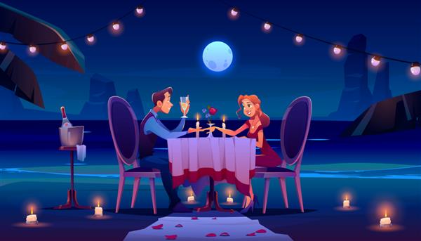 زن و شوهر در شب در ساحل شام رمانتیک می خورند