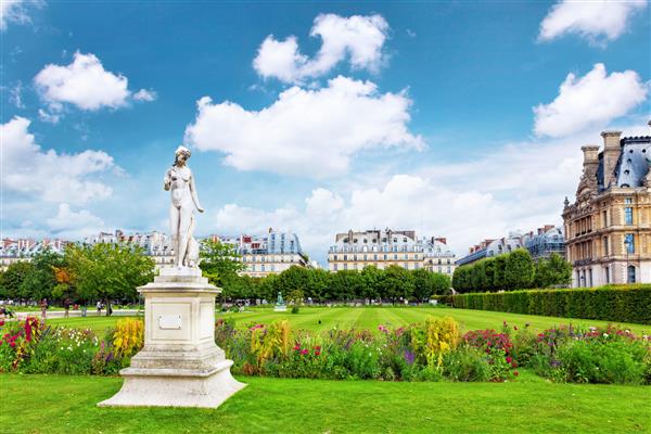 مجسمه ها و مجسمه ها در باغ تویل پاریس فرانسه