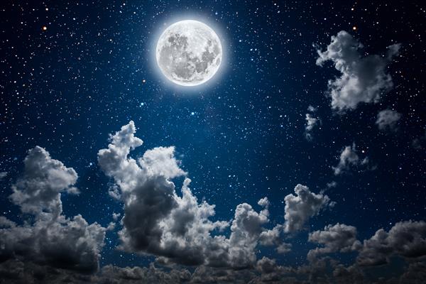 پس زمینه آسمان شب با ستاره ها و ماه و ابرها عناصر این تصویر توسط ناسا ارائه شده است