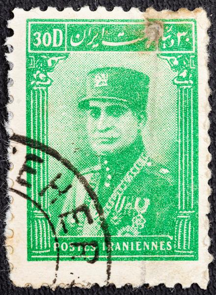 تمبر پستی چاپ شده در ایران رضا شاه پهلوی 1878 1944 حدود 1935 را به تصویر می کشد