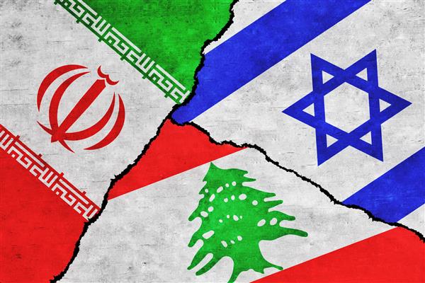 پرچم های ایران اسرائیل و لبنان بر روی دیواری با شکاف نقاشی شده است جنگ ایران لبنان و اسرائیل