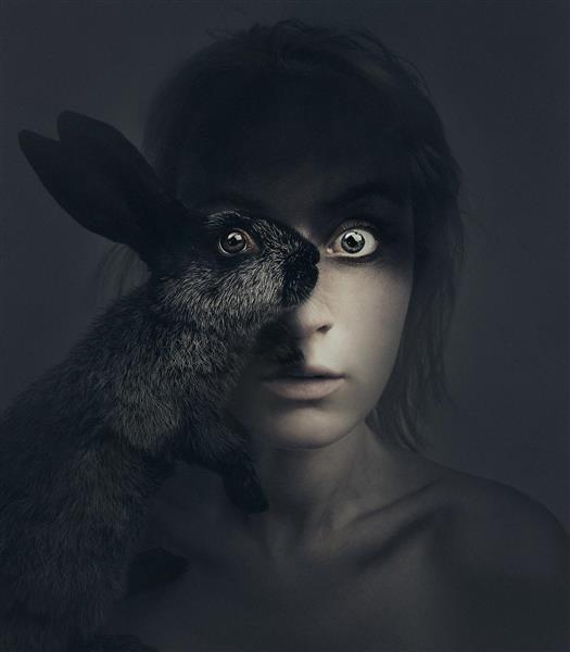 چشم خرگوش و چهره زن