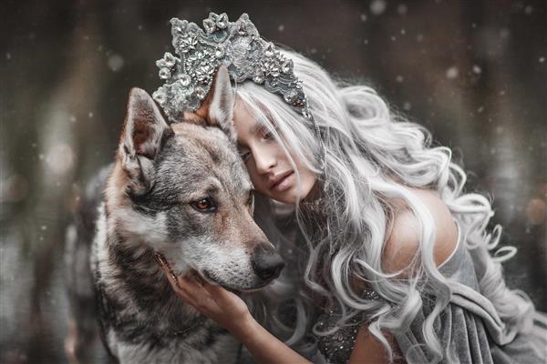 ملکه زیبای گرگ ها اثر هنری