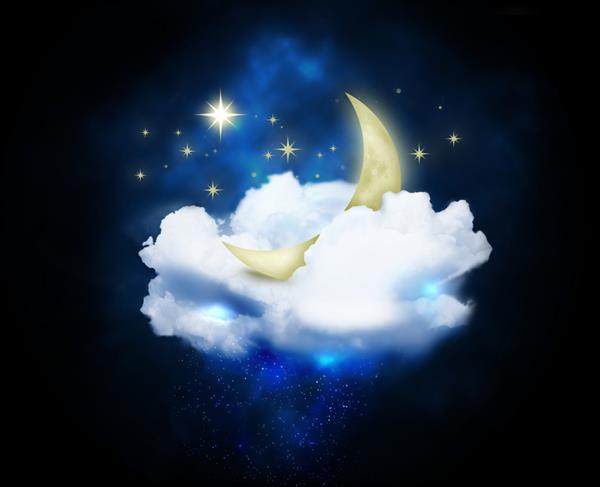 هلال ماه در ابرها و ستاره ها در آسمان شب
