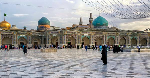 مشهد ایران - 13 مهر 1394 اطراف مجموعه حرم حرم رضوی مشهد ایران