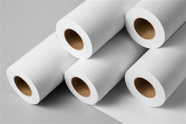 رول های کاغذ سفید خالی جدا شده در پس زمینه خاکستری کاغذ ماکت برای مجلات کاتالوگ ها یا روزنامه های جدا شده در پس زمینه خاکستری تم چاپخانه یا کاغذ بسته بندی برای هدایا