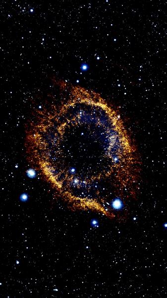 مارپیچ سحابی مارپیچ زیبا در کهکشان