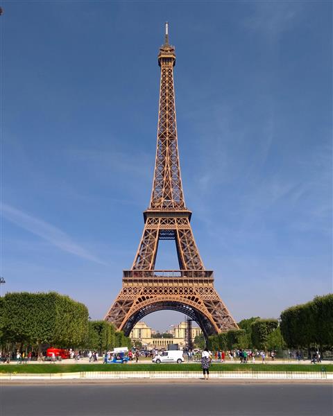 برج ایفل پاریس فرانسه 18 ژوئیه 2019