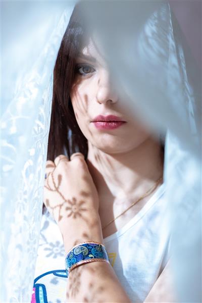 دختر زیبای ایرانی نماد پاکی و بی گناهی