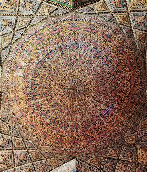شاهکار کاشیکاری در مسجد نصیرالملک شیراز