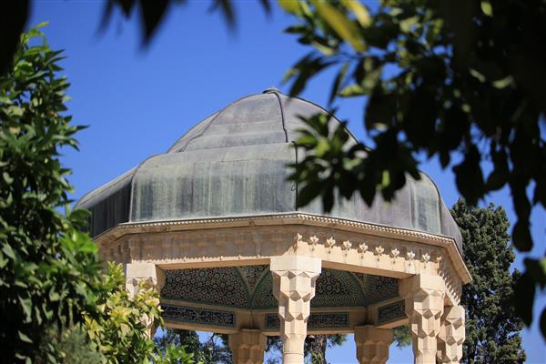 آرامگاه حافظیه در شهر شیراز