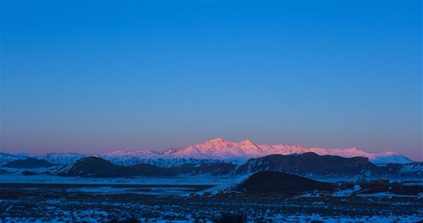 منظره غروب زمستانی قله زیبای دومیر اردهال