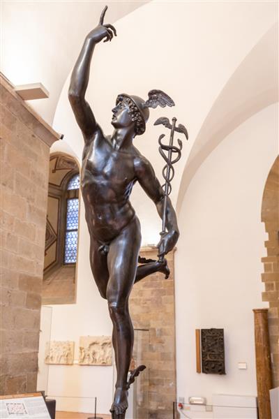 فلورانس ایتالیا در حدود ژوئن 2021 پرواز جیوه توسط giambologna 1580 این معروف ترین مجسمه او نماد رنسانس ایتالیا است