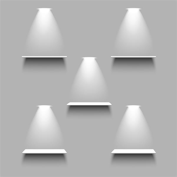 پنج قفسه خالی سفید با نور و سایه در پس زمینه خاکستری مجموعه عناصر طراحی بردار واقع گرایانه سه بعدی