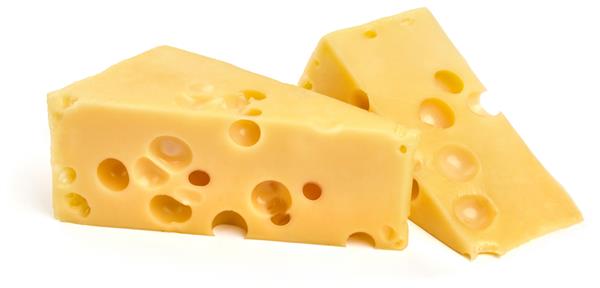 پنیر امانتال پنیر سوئیسی جدا شده در زمینه سفید تصویر با وضوح بالا