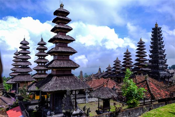 معبد پورا بساکیه بالی اندونزی
