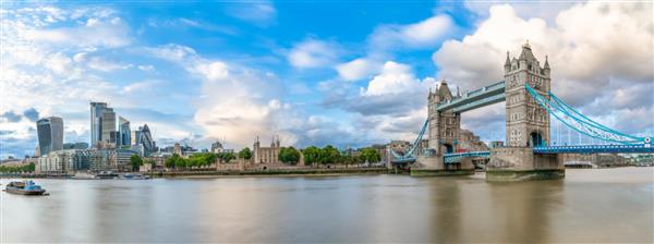 پانورامای زیبا از پل برج و منطقه مالی لندن انگلستان انگلستان