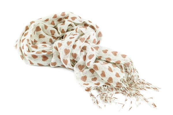 روسری شال رنگارنگ جدا شده در پس زمینه سفید