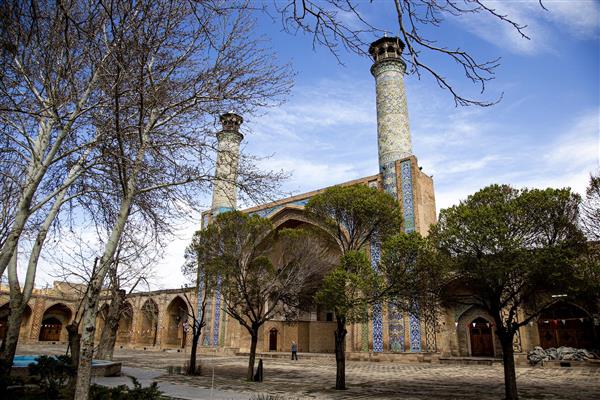 مسجد عتیق 1 دروازه های تمدن ایران قزوین سفرنامه دریای خزر تا خلیج فارس عکاسی حرفه ای در سفر