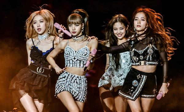 عکس خفن عکس بلک پینک در کنسرت جدید