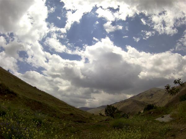 راه آسمان کوه ، دره و آسمان