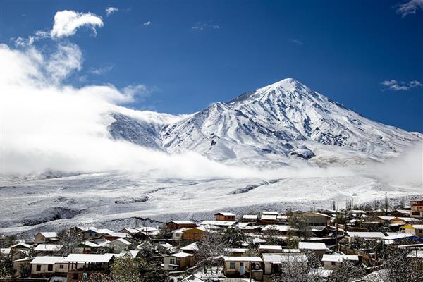 عکس قله دماوند و روستای ناندل