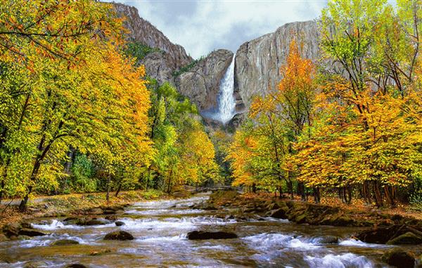 تابلو فرش منظره پاییزی آبشار و دره یوسمیتی