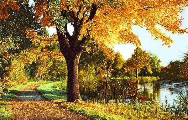 تابلو فرش مسیر خاکی پاییزی کنار رودخانه با درختان طلایی و آسمان آبی روشن