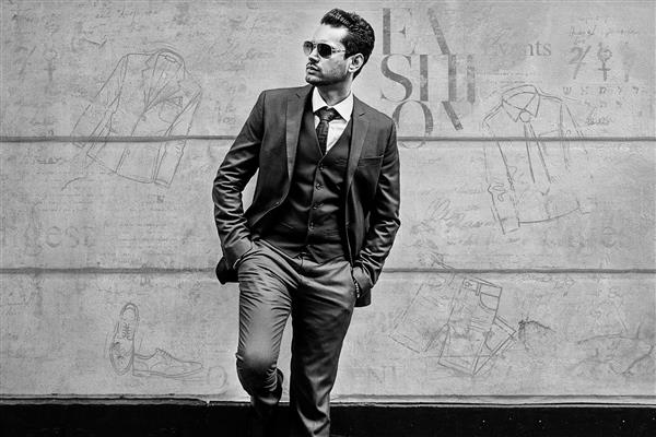 پوستر دیواری بوتیک با طرح کت و شلوار با کراوات