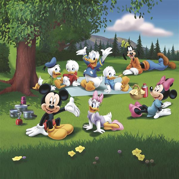 عکس تمام شخصیت‌های دیزنی در پیک نیک فانتزی برای پوستر اتاق کودک