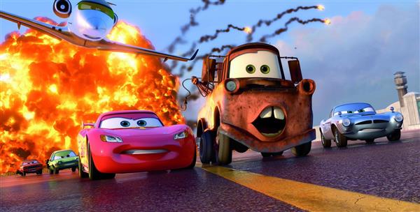 طرح شخصیت‌های انیمیشن ماشین‌ها (Cars) در حال فرار برای پوستر اتاق کودک