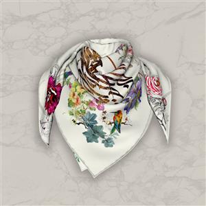 تصویر 5 از گالری عکس طرح روسری خوشنویسی کرشمه سفید با پرنده