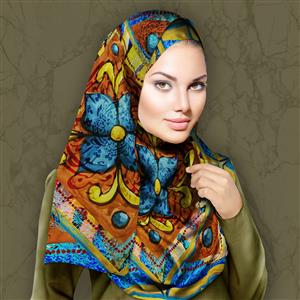 تصویر 3 از گالری عکس روسری با طرح نقاشی کاشی ایرانی