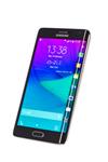 وارنا بلغارستان - 14 فوریه 2015 استودیو یک گوشی هوشمند Samsung Galaxy Note Edge مشکی با دوربین 16 مگاپیکسلی چهار هسته ای 2 7 گیگاهرتز و صفحه نمایش لبه خمیده 5 6 اینچی وضوح 1600 در 2560 پیکسل