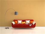 کاناپه قرمز با بالش و لامپ کف در رندر دیواری زرد